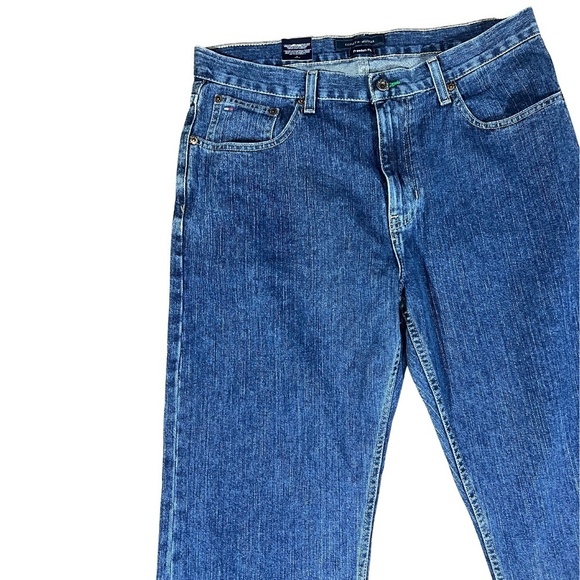 Tommy Hilfiger size 34 Freedom Fit Jeans - Picture 3 of 7
